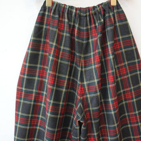**またまた再入荷** homspun ホームスパン　ウールタータンギャザーパンツ　#ベージュｘサックス、チャコールグレーｘレッド