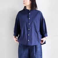 Linenya リネンヤ　ギザコットンバンドカラー7分袖ブラウス　#ネイビー、ホワイト