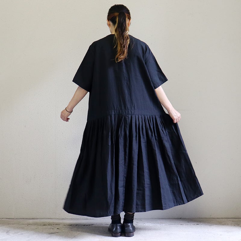 未使用 homspun(ホームスパン） Vネックワンピース