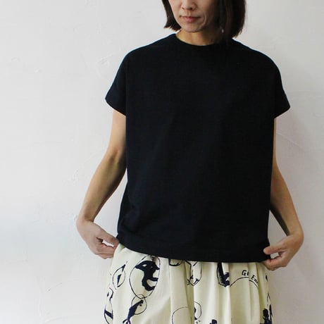 **2026夏分到着** TRAVAIL MANUEL トラバイユマニュアル　クラシック天竺フレンチTシャツ