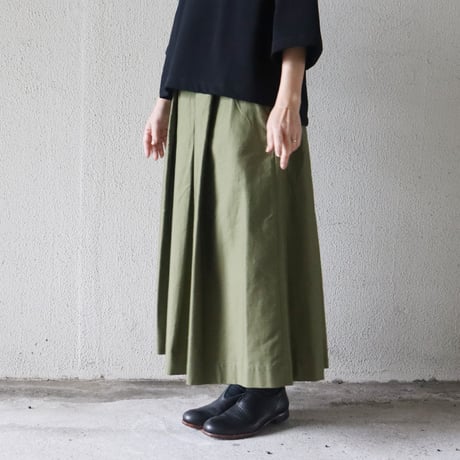 LinenYa リネンヤ　バックサテンワッシャータックスカート　#グリーン、ブラック