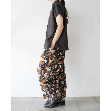 **再入荷** ARTE POVERA アルテポーヴェラ　インドハンドプリント2タックイージーパンツ　【送料無料】