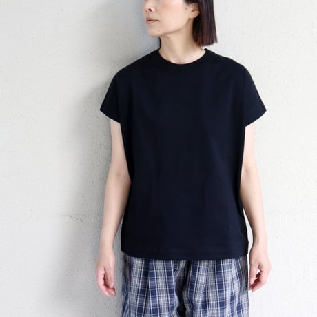 **2026夏分到着** TRAVAIL MANUEL トラバイユマニュアル　クラシック天竺フレンチTシャツ