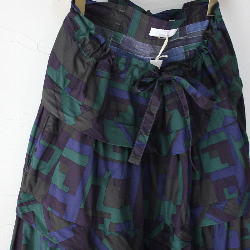 homspun ホームスパン パッチワークプリントティアードスカート