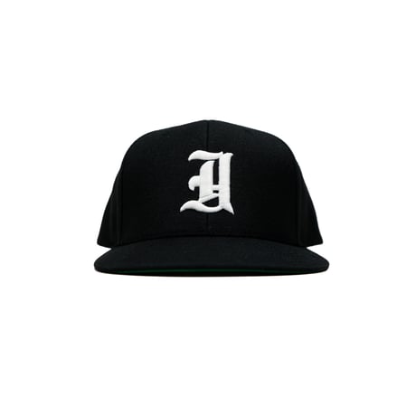 OLD ENGLISH SNAPBACK CAP / BLACK