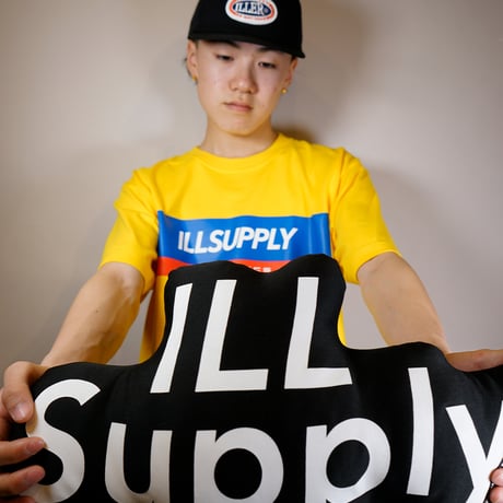 ILLSupply CLASSIC LOGO CUSHION