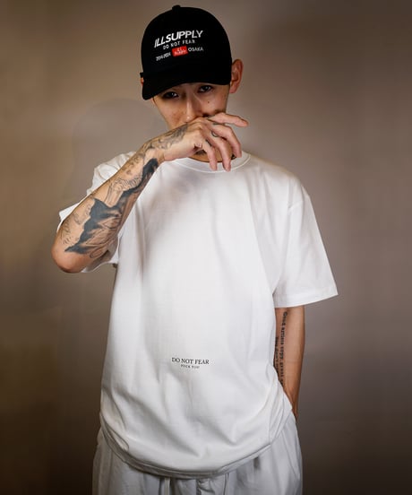 DO NOT FEAR TEE / WHITE