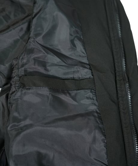 BACK EMBROIDERED DOWN VEST / BLACK