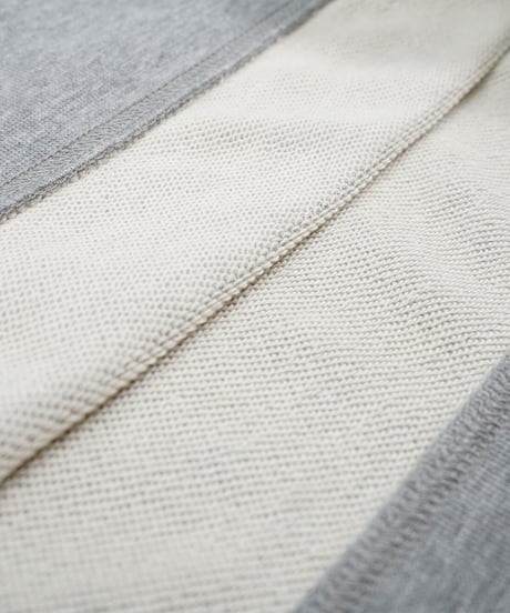 SMILE BOXER SWEATSHIRT / GRAY