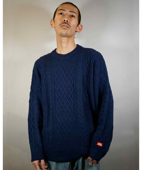 CABEL LOOSE KNIT SWEATER / NAVY