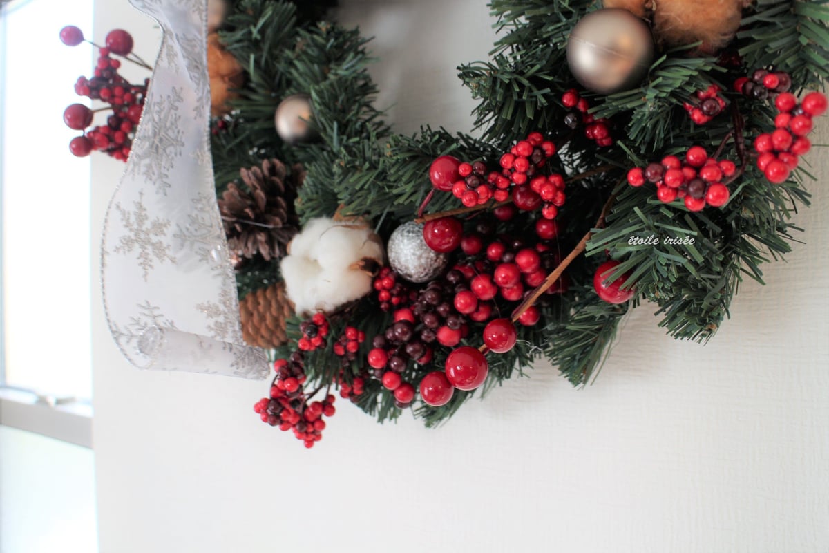 大盤！直径45㎝ コットンフラワーとベリーのクリスマスリース | etoile