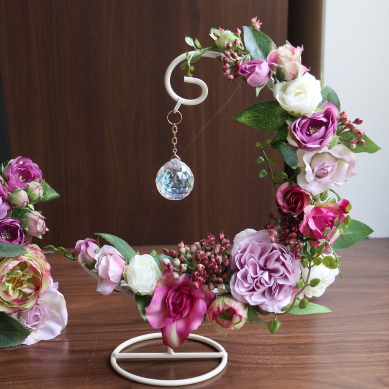 サンキャッチャーローズリース(^-^)コメント頂いた方お値引きします。 サンキャッチャーローズリース(^-^)コメント頂いた方お値引きし