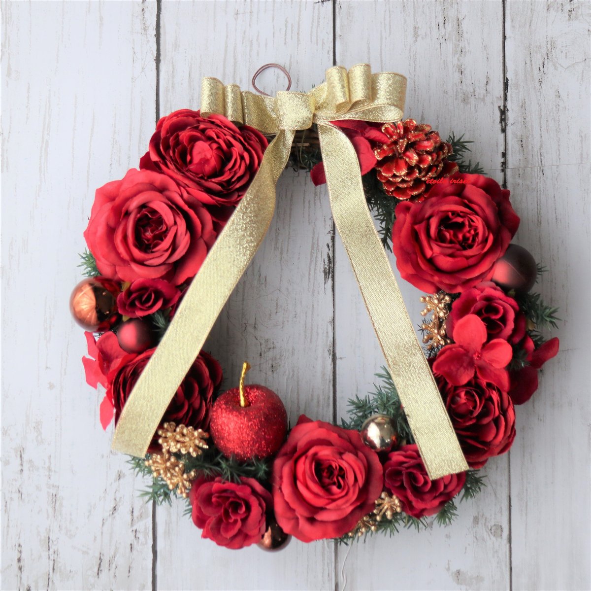 クリスマス】姫リンゴとバラたっぷりのクリスマスリース | etoile-irisee