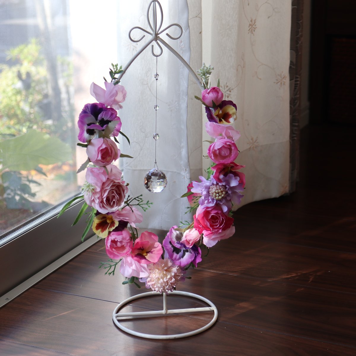 春色のクレストスタンドリースサンキャッチャー | etoile-irisee