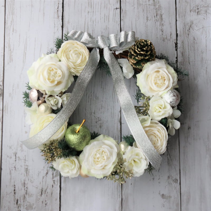 ひろりん✨クリスマスリース✨径50cm超え特大✨造花✨フラワーリース