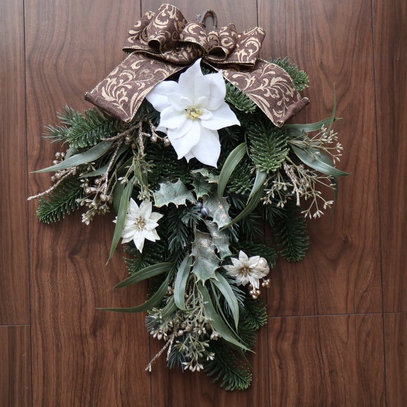 クリスマススワッグ～白のポインセチアとシャンパンゴールドのきらめき