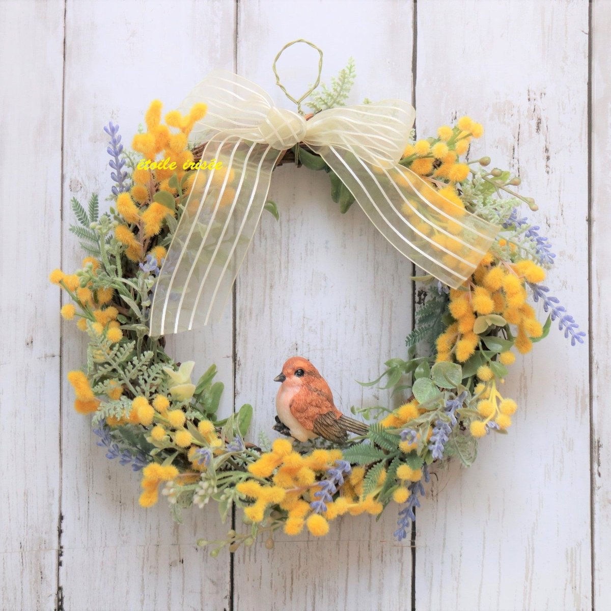 大きなミモザとピンクのオーバルリース　イタリア産ミランドール　スターチス　春 大きなミモザとピンクのオーバルリース イタリア産ミランドール