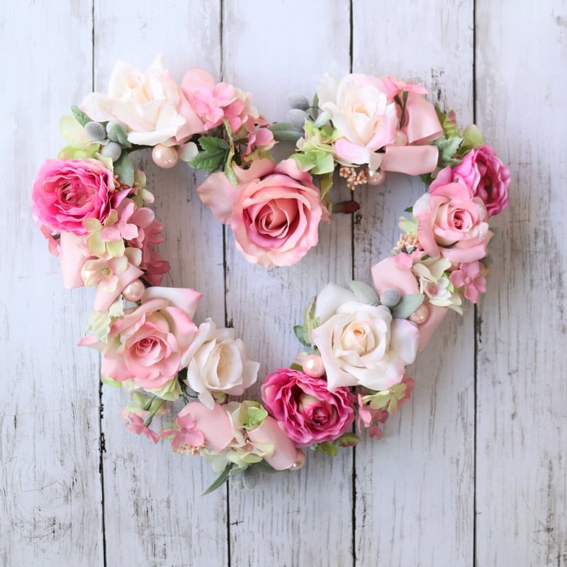 ピンクのバラとラナンキュラスのハートリース | etoile-irisee