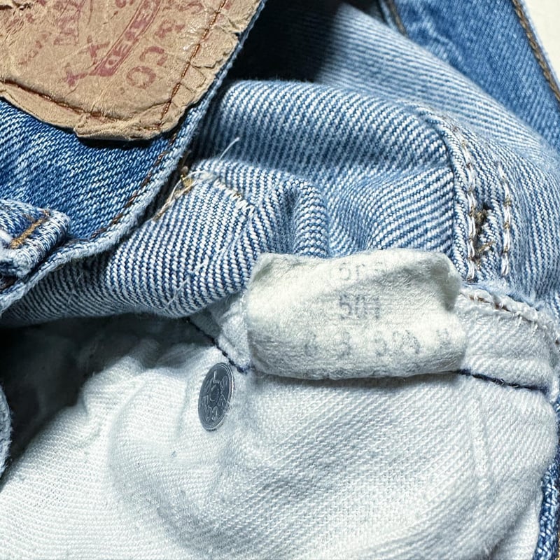 ▫ 80s 赤耳 levis501レディース USA製 W29 | sundaybeach shop ▫ 80s 赤耳 levis501レディース USA製 W29 | sundaybeach shop