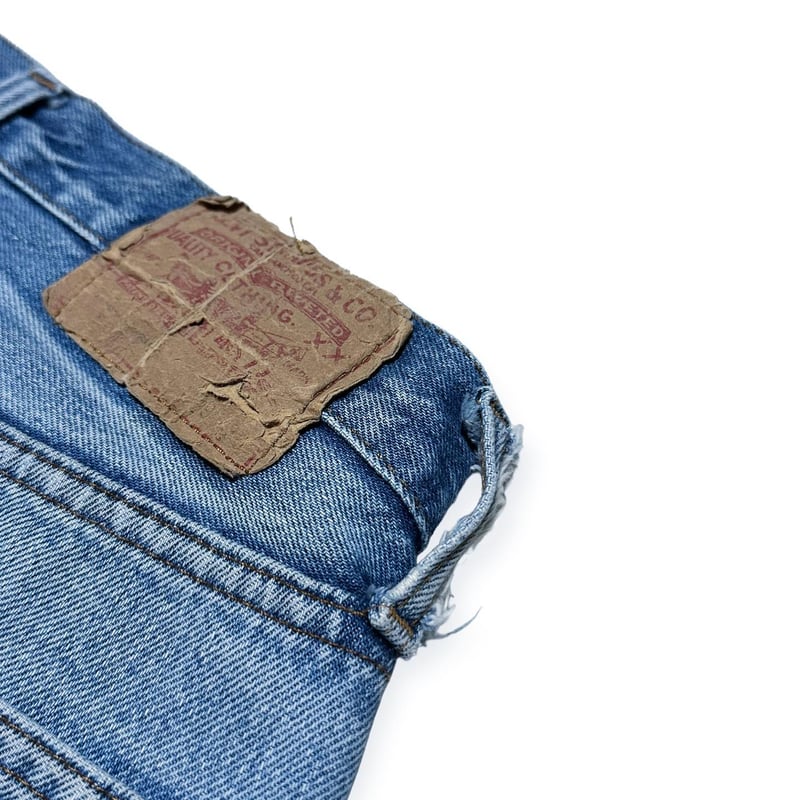 ▫ 80s 赤耳 levis501レディース USA製 W29 | sundaybeach shop ▫ 80s 赤耳 levis501レディース USA製 W29 | sundaybeach shop