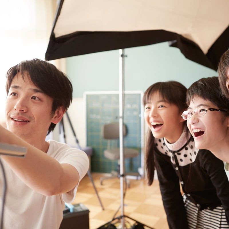 デジタル版】鈴木心写真館のあゆみ | 鈴木心写真学校 オンラインストア 匿名配送鈴木心鈴木心写真館のあゆみ絶版