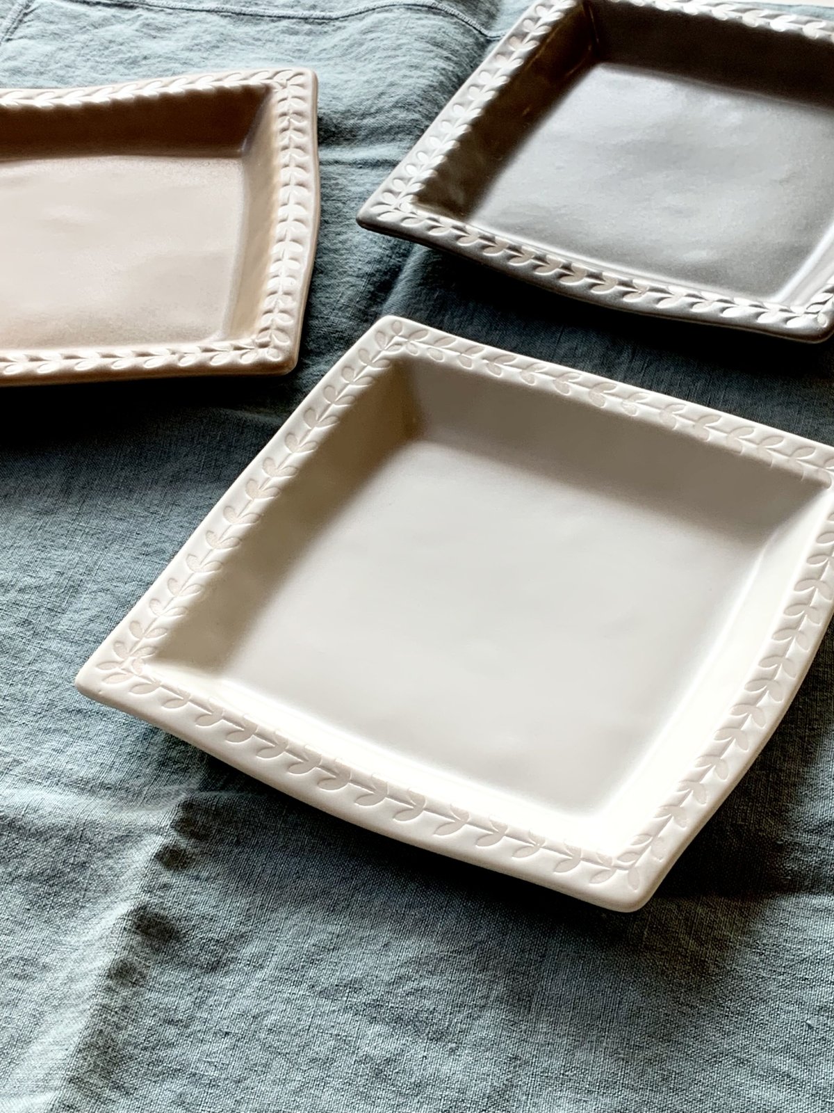 オリーブ スクエアプレートM | NISHIYAMA