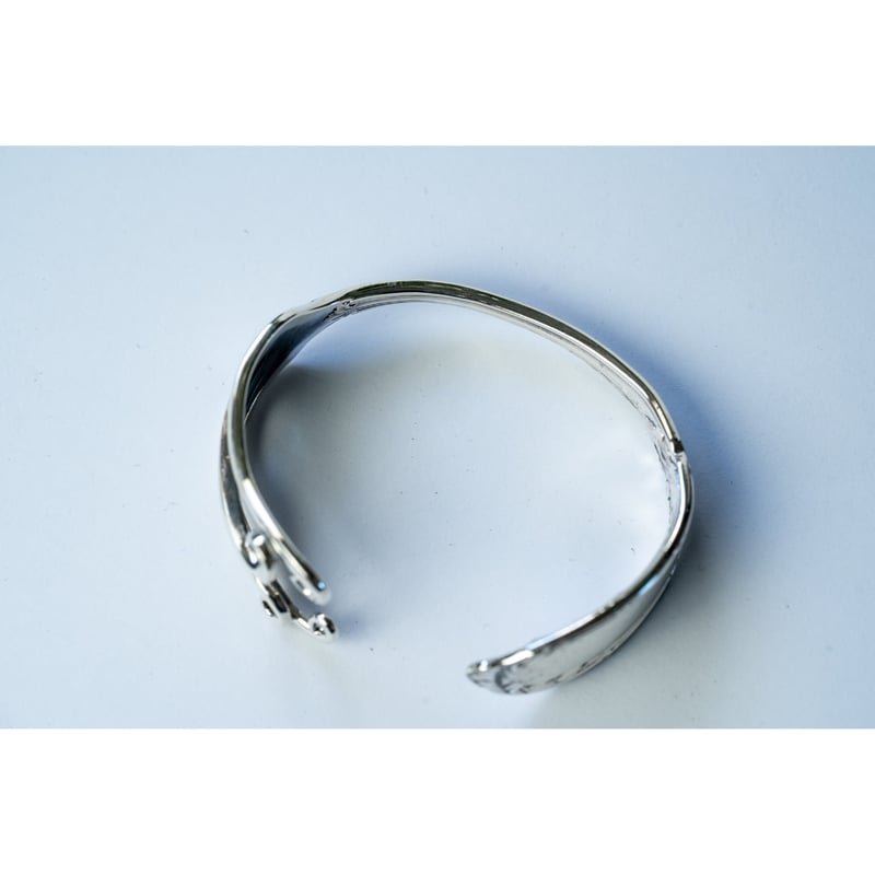 WAKAN SILVER SMITH : BN-032 Antique fork bangle