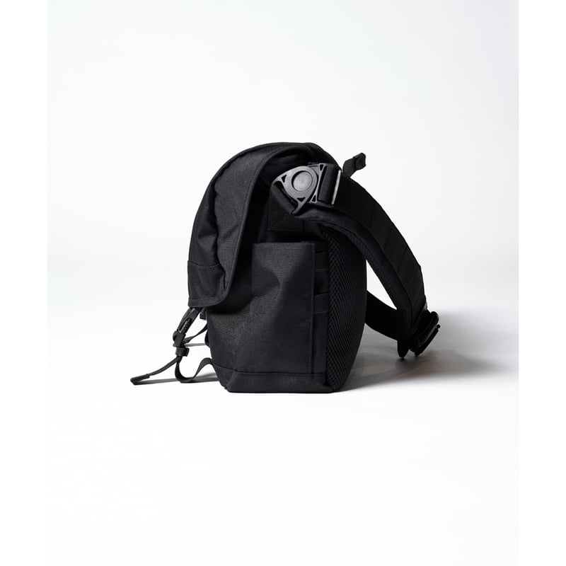 MAKAVERIC : SIGNAL MESSENGER BAG | BIRTH DAY