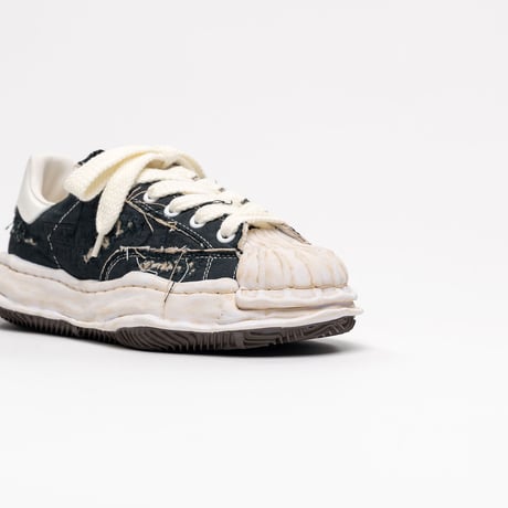 Maison MIHARA YASUHIRO : "BLAKEY" OG Sole Ripped Overdye Canvas Low-top Sneaker