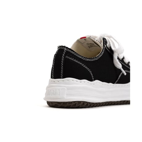 Maison MIHARA YASUHIRO: "HANK" OG Sole Canvas Low-top Sneaker