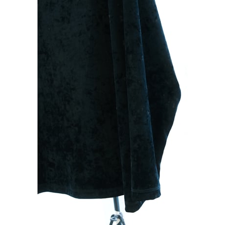 Juha × BIRTHDAY : EX.SHADED VELVET BOAT-NECK L/S