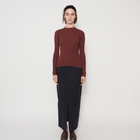 JANE SMITH : 16G RIB HOLTER NECK PULLOVER