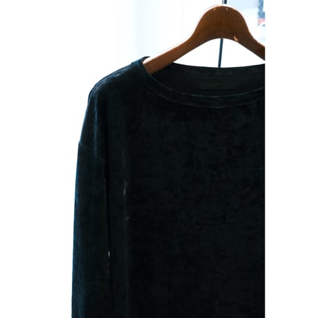 Juha × BIRTHDAY : EX.SHADED VELVET BOAT-NECK L/S