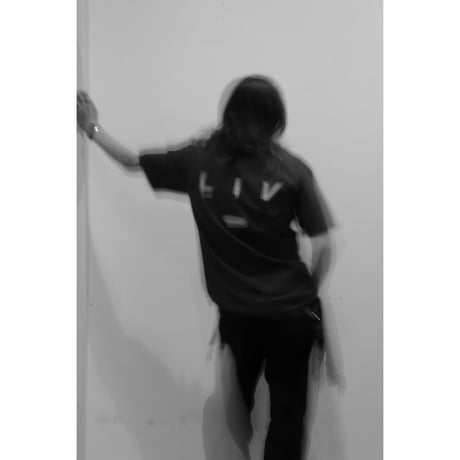 L I V runging : L I V S/S SHIRT