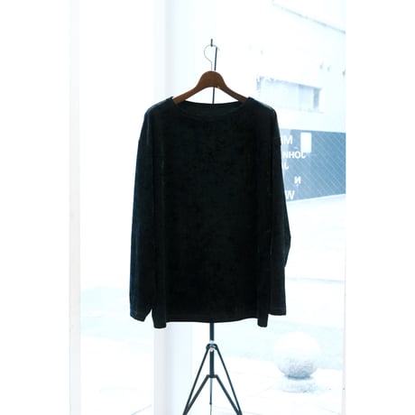 Juha × BIRTHDAY : EX.SHADED VELVET BOAT-NECK L/S