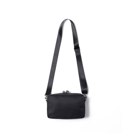 MAKAVERIC : MARK SHOULDER BAG & POUCH