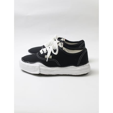 Maison Mihara Yasuhiro : "BAKER" OG Sole Canvas Low top Sneaker