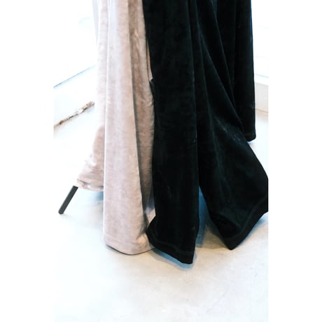 Juha × BIRTHDAY : EX.SHADED VELVET BOAT-NECK L/S