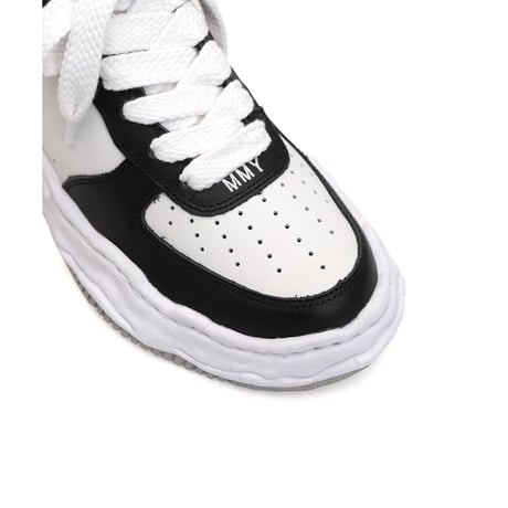 Maison MIHARA YASUHIRO : "WAYNE" OG Sole Leather Low-top Sneaker