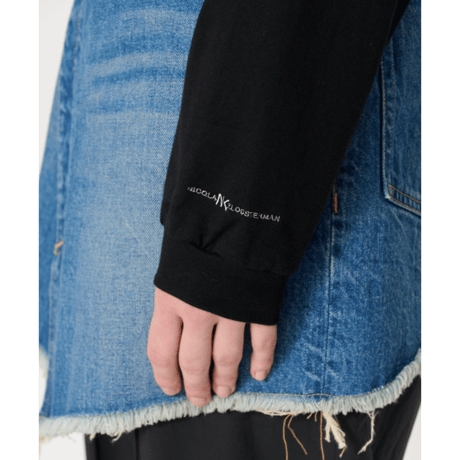 JOHN MASON SMITH / JANE SMITH : NICOLA KLOOSTERMAN NINE LIVES L/S T-SHIRT
