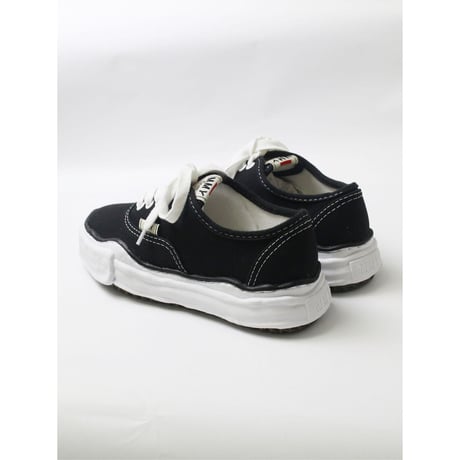Maison Mihara Yasuhiro : "BAKER" OG Sole Canvas Low top Sneaker