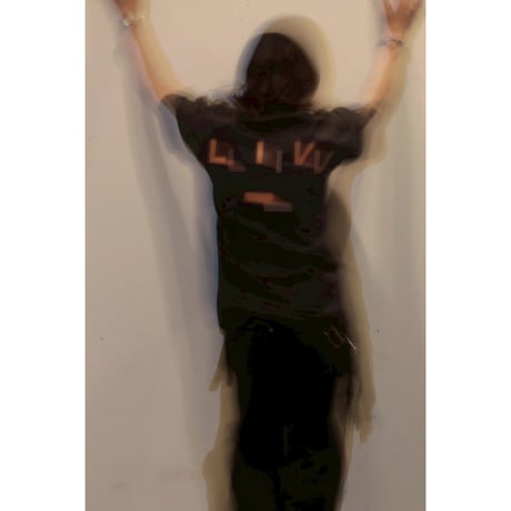 L I V runging : L I V S/S SHIRT