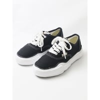 Maison Mihara Yasuhiro : "BAKER" OG Sole Canvas Low top Sneaker