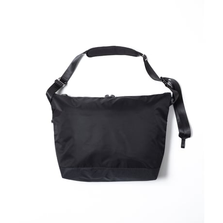 MAKAVERIC : URBAN MESSENGER BAG SIERRA EDITION