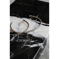 L I V runding : L I V BANGLE
