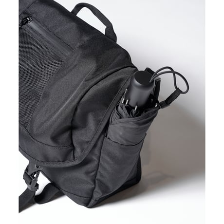 MAKAVERIC : SIGNAL MESSENGER BAG