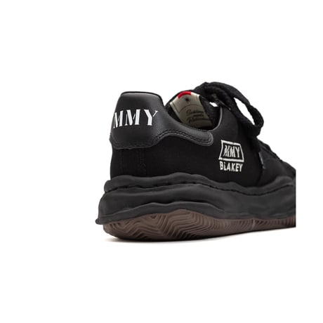 Maison MIHARA YASUHIRO : "BLAKEY" OG Sole Canvas Low-top Sneaker