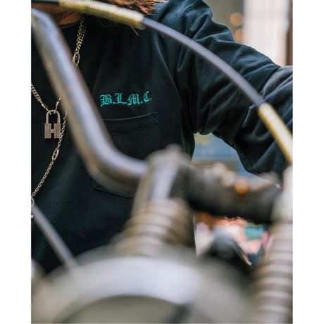 B.L.M.C × NOODLES : BLMC Pocket Tee