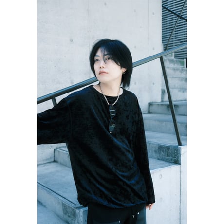 Juha × BIRTHDAY : EX.SHADED VELVET BOAT-NECK L/S