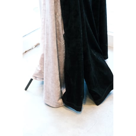 Juha × BIRTHDAY : EX.SHADED VELVET BOAT-NECK L/S